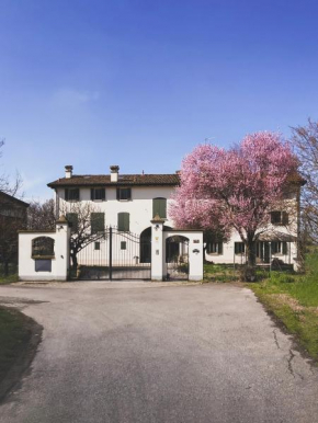 Casa Luisa Lesignana